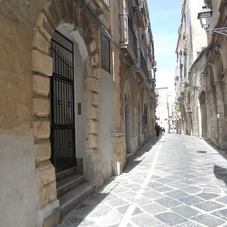 Casa Vacanze  ATHENA Syracuse Exterior foto