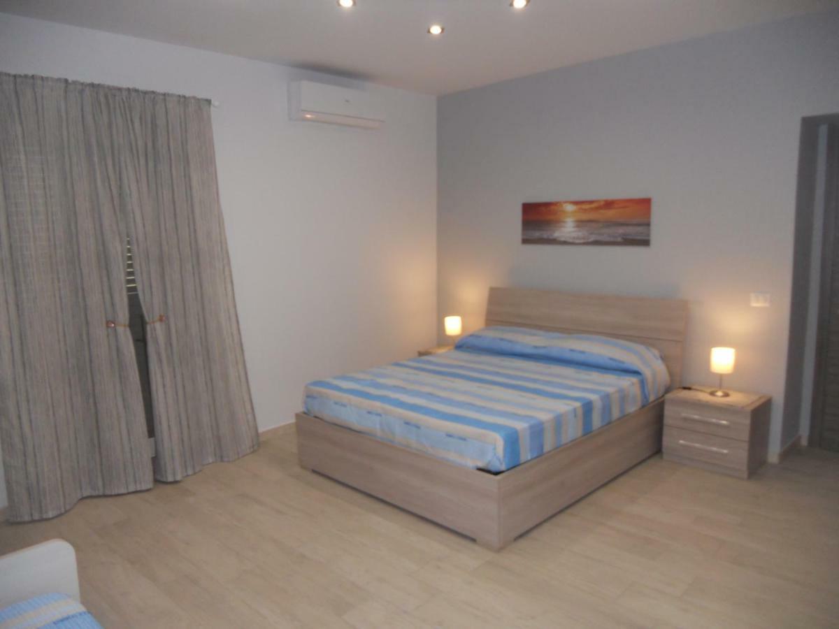 Casa Vacanze  ATHENA Syracuse Exterior foto