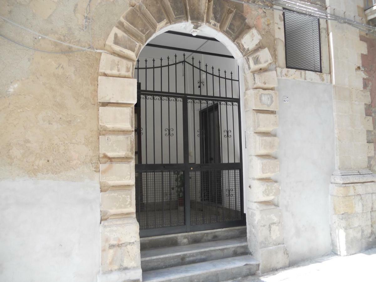 Casa Vacanze  ATHENA Syracuse Exterior foto